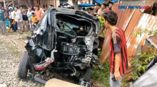 Kereta Api Tabrak Mobil di Binjai, Supir Alami Luka-luka