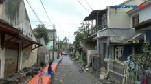 Banjir Surut, Warga Periuk Damai Bersih-Bersih Rumah