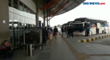 Terminal Pulogebang Seminggu Jelang Larangan Mudik, Mulai Ramai