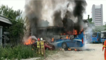 Diduga Panel Listrik Korslet, Bus Transjabodetabek Terbakar