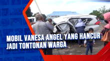 Mobil Vanesa Angel yang Hancur jadi Tontonan Warga