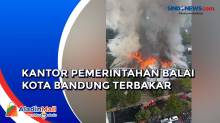 Balai Kota Bandung Terbakar, Sejumlah ASN dan Warga Menyelamatkan Diri