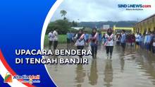 Upacara Peringatan Hari Guru di Jambi Tetap Dilakukan saat Banjir
