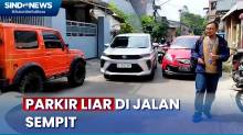 Dua Mobil Parkir Liar Berdampingan di Sunter Jaya, Pengguna Jalan Mengeluh