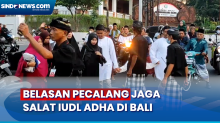 Wujud Toleransi, Belasan Pecalang Jaga Salat Iduladha di Lapangan Lumintang Bali