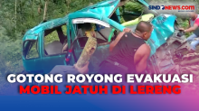 Warga Gotong Royong Tarik Minibus yang Terjun ke Lereng Bukit Sedalam 50 Meter di Jepara