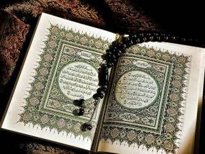 4 Tips Bisa Khatam Membaca Alquran Saat Ramadan