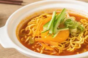 5 Langkah Mudah Bikin Kimchi Noodle ala Korea