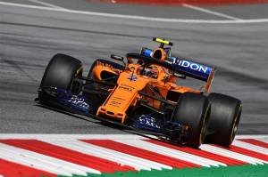McLaren Pakai Mobil Tua untuk Formula 1 2020