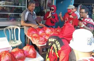 The Macz Man Salurkan Bantuan untuk Korban Banjir di Bantaeng
