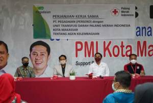 Pegadaian Kanwil VI Makassar Terima Penghargaan dari PMI