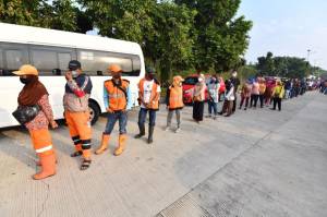 Pasukan Orange Ikut Rapid Test Relawan Indonesia Bersatu Lawan Covid-19