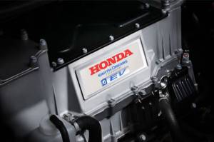 Fuel Pump Bermasalah, Pemilik Honda Diminta Cek Mobil di Bengkel Resmi