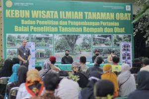 154 Kepala Keluarga di Bogor Barat Terima BSPS dari Kementerian PUPR