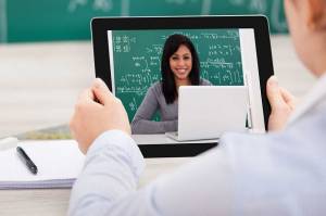 Aplikasi Edukasi Zenius dan Ruang Guru Jadi Perbincangan Netizen
