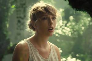 Mengulik Misteri Tiga Lagu Teenage Love Triangle dari Album Folklore Taylor Swift