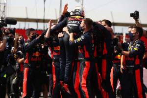 Kemenangan Max Verstappen Berkat Strategi Brilian Red Bull
