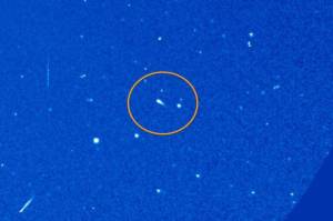 NASA Tangkap Gambar Komet Sungrazer yang Hancur Sebelum Menabrak Matahari
