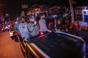 Bubarkan Kerumunan saat Jam Malam, Bima Arya: Kota Bogor Zona Merah