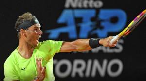 Novak Djokovic Lolos Ngos-ngosan, Rafael Nadal Menang Mengesankan