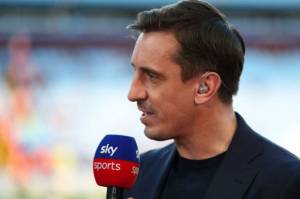 Neville: Man City Dibantai Leicester, Livepool Kian Percaya Diri