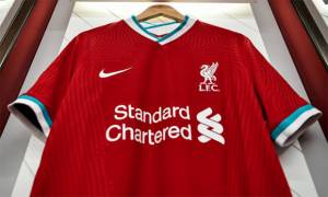 Nike Sebut Jersey Liverpool Terbuat dari Limbah Plastik