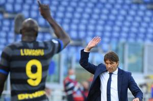 Bersama Conte, Romelu Lukaku yakin Inter Raih Trofi Musim Ini