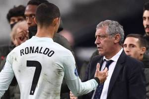 Juventus Dapat Kabar Buruk,  Ronaldo Positif Virus Corona