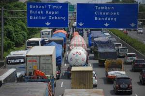 Ada Perbaikan Jembatan Tol Jakarta Cikampek KM 41, Jasa Marga Lakukan Buka Tutup Jalur