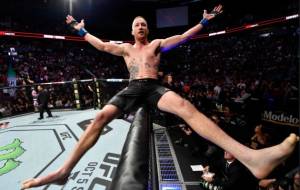 Justin Gaethje Bintang UFC Pekerja Sosial Cerdas Berjiwa Pembunuh
