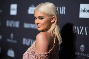 Jualan di Media Sosial saat Pemilu, Kylie Jenner Dicibir Netizen