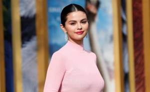 Selena Gomez Jadi Pemeran Utama Film Biopik tentang Pendaki Gunung Terkemuka