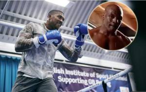 Tyson Suruh Joshua Belajar Tinju Lagi: Dia Bukan Juara Kertas