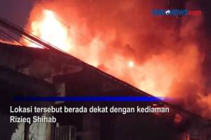 Kebakaran di Dekat Rumah Habib Rizieq Akibat Korsleting Listrik