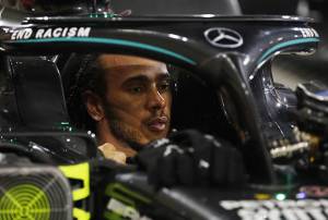 Kecelakaan Horor Warnai Kemenangan Hamilton di GP Bahrain 2020