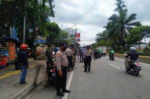 Antisipasi Aksi 1812, Personel Gabungan Polisi-TNI Razia di Perbatasan Jakut-Jakpus