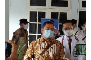 Tensi Darah Kembali Normal, Wali Kota Tangerang Akhirnya Disuntik Vaksin Covid-19