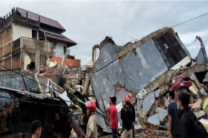 FPI dan Banser Saling Ejek saat Bantu Bencana Alam, Warganet: Yang Penting Korban Terbantu