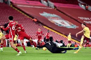 Babak I Liverpool vs Burnley: Buntu, The Reds Belum Mampu Bikin Gol