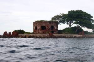 Kepulauan Seribu, Benteng Pertahanan Laut Belanda dari Serangan Portugis
