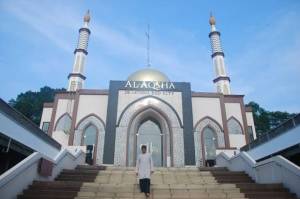Masjid Al Aqsha di Tangsel Luncurkan LAZ dan Program Scholarship