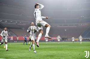 Ronaldo Jadi Pembeda, Kenapa Diganti?