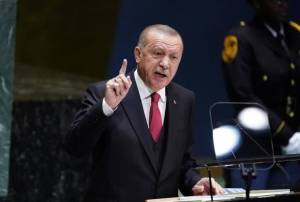 Erdogan Menargetkan Astronaut Turki Terbang ke Bulan Pada Tahun 2023