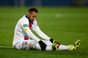 Tinggalkan PSG karena Cedera, Neymar Ngaku Sedih Dituduh Tukang Diving