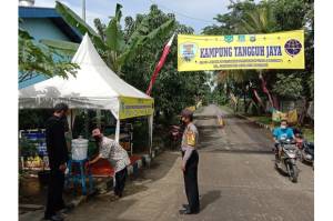 Posko Kampung Tangguh Jaya Basecamp Benda Tangerang Berhasil Tekan Kasus Aktif Covid-19
