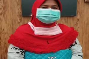 Pelempar Botol Plastik ke Mulut Kuda Nil Ternyata Ibu Berusia 64 Tahun asal Cicalengka Bandung