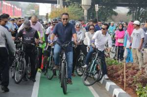 Anies: Jakarta Belajar Jalur Sepeda dari Tokyo, Paris, Brussel