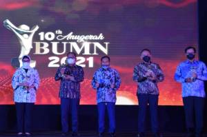 Bos Rekind Raih CEO Talent Development di Ajang Anugerah BUMN 2021