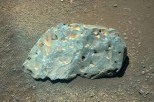 Perseverance Temukan Batu Hijau Aneh di Mars, Apakah Ini Jejak Alien?