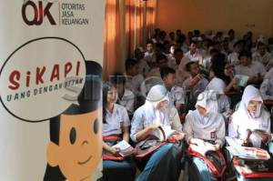 CIMB Niaga Lanjutkan Program Literasi Keuangan Siswa di 20 Kota